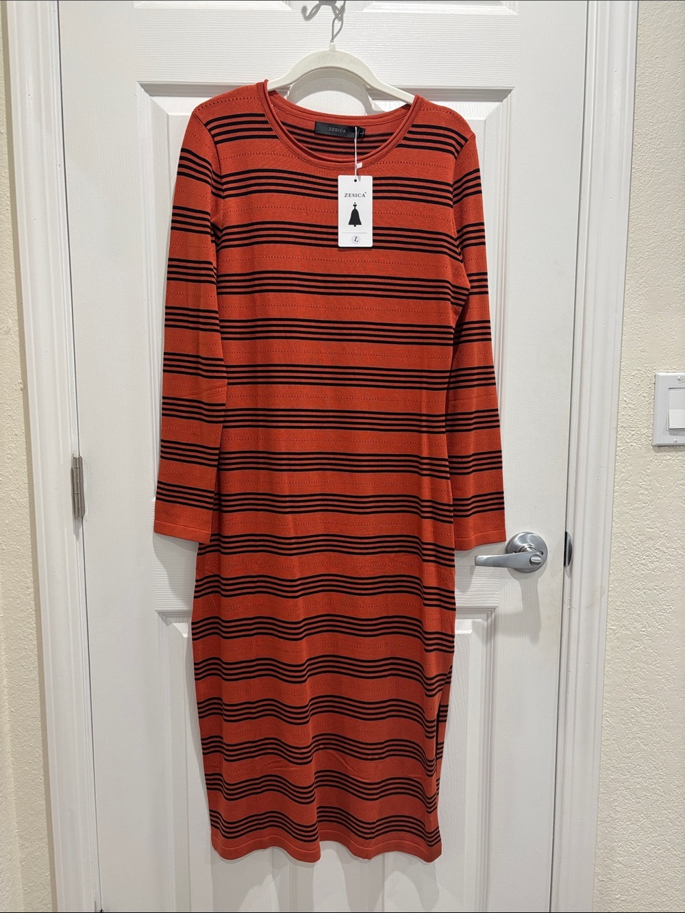 Zesica Rust & Black Striped Body Con Midi Dress with Side Slit Size L NWT
